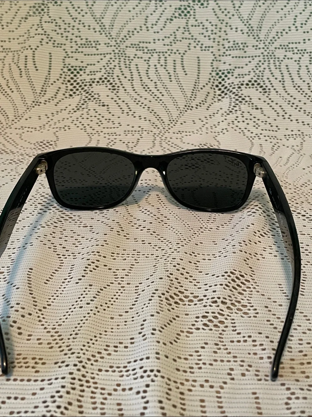 Ray-Ban Black Polarized Wayfarer-Style Men's Sunglasses